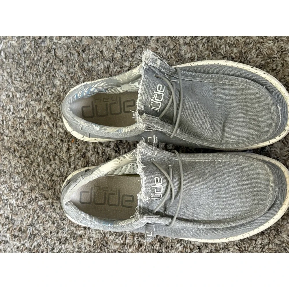 Hey Dude Wally Stretch Size 10 Mens Shoes Iron Gray Slip Ons